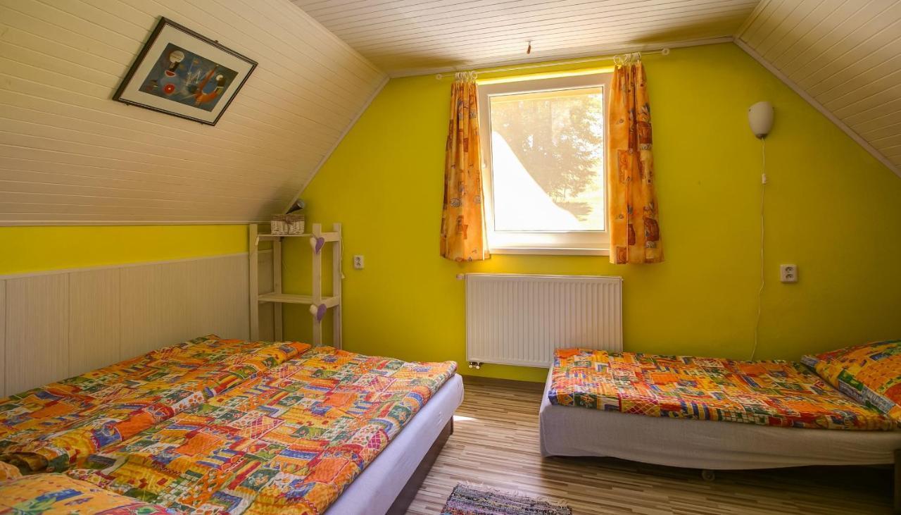 Domceky Holiday Liptovsky Trnovec Bagian luar foto